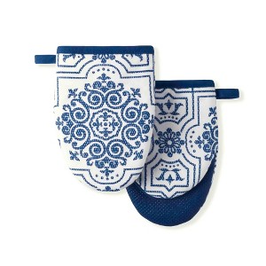 Martha Stewart Strie Medallion Mini Oven Mitt 2-Pack Set, Navy Blue, 5.5"X8" - 1 of 3