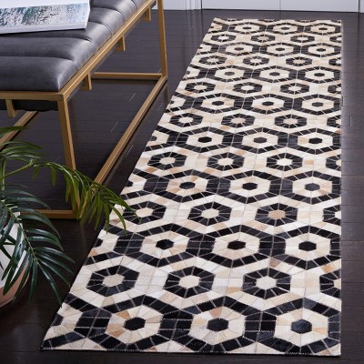 Handmade Black and Beige Geometric Cowhide Runner Rug