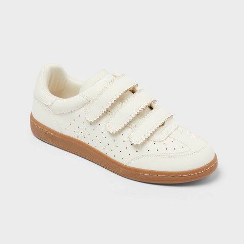Женские кроссовки Universal Thread Women’s Richie Easy Closure Sneakers with Memory Foam Insole – Universal Thread™ White 7.5