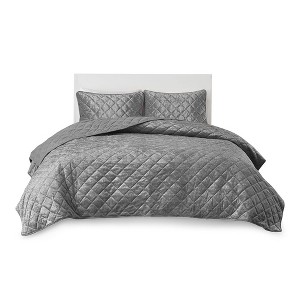 Gracie Mills Eirlys Velvet Quilt Set - 1 of 4