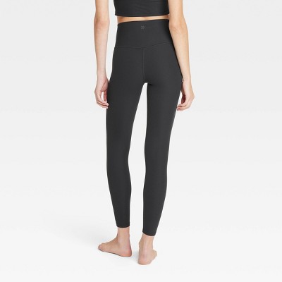 Women&rsquo;s Everyday Soft High-Rise Rib 7/8 Leggings – All In Motion Black