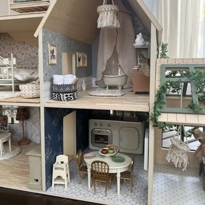 Target hearth and clearance hand dollhouse