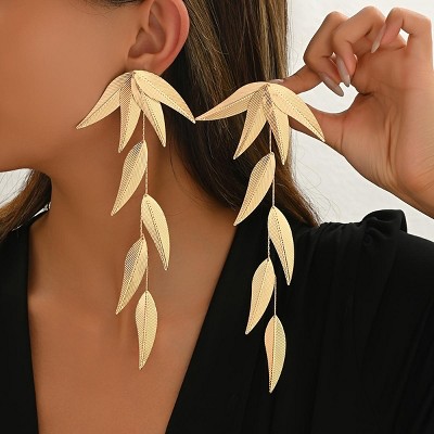 Paaaawaters A pair of fashionable new spring and summer leaf, elegant and unique tassel earrings, versatile for daily use