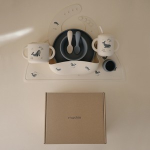 Mushie Deluxe Feeding Kit (Whales/Tradewinds) - 1 of 4