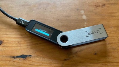 Ledger Nano S Plus Crypto Hardware Wallet (Matte-Black