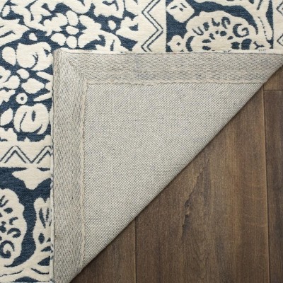 Marbella Dark Blue and Ivory Wool Hand-Tufted Accent Rug