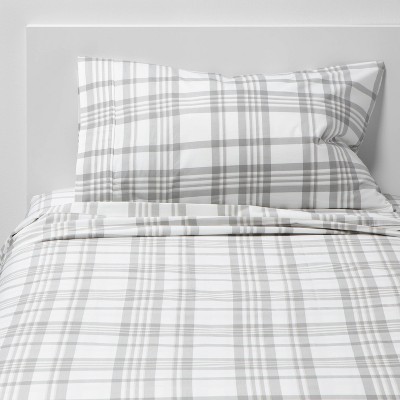 400 Thread Count Solid Performance Sheet Set - Threshold™