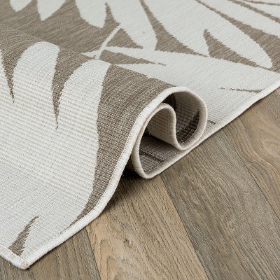 Beige Synthetic Floral Rectangular Reversible Indoor/Outdoor Rug 5' x 7'