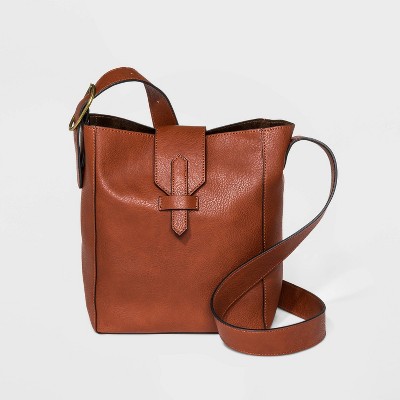 bueno collection crossbody