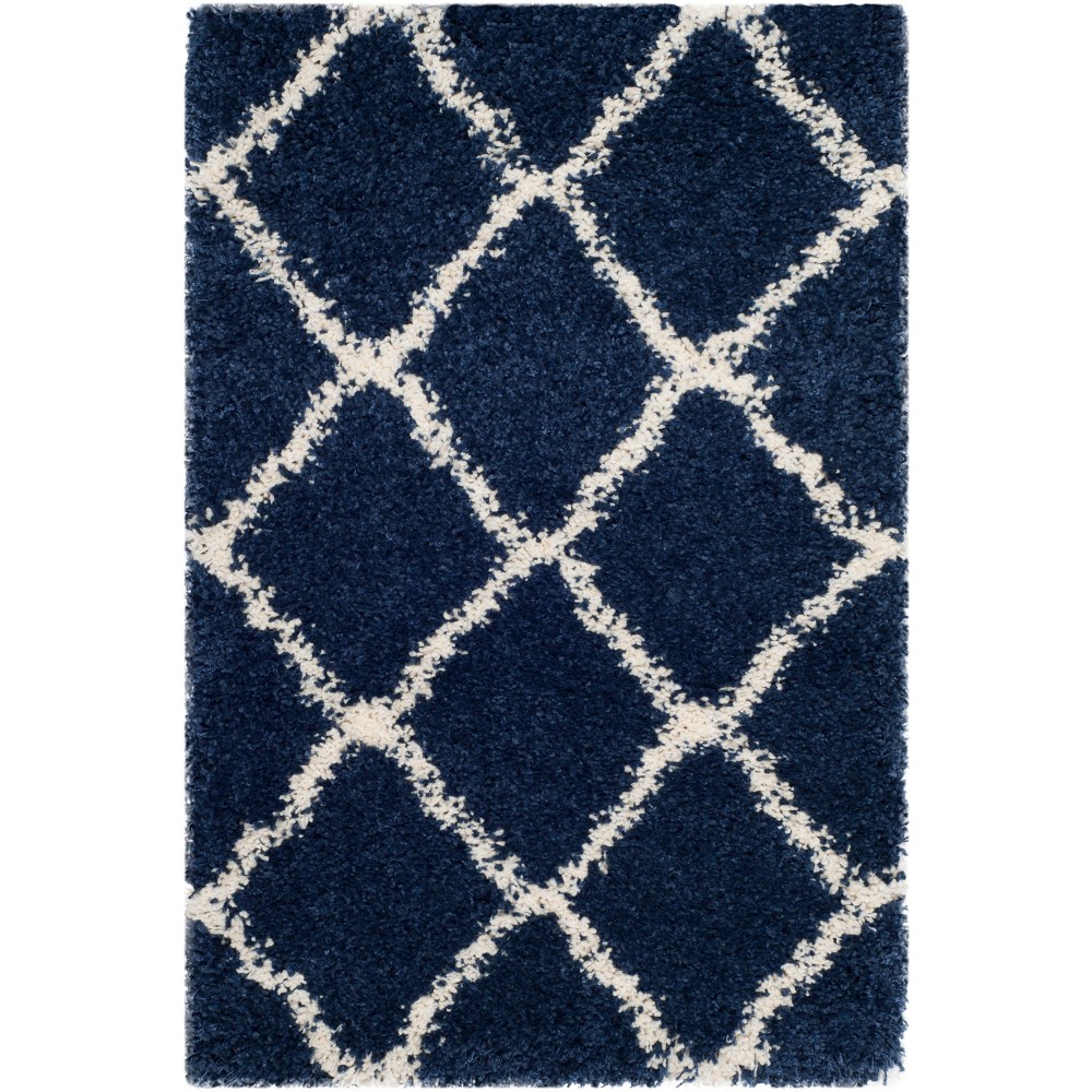 2'x3' Quatrefoil Design Loomed Accent Rug Navy/Ivory - Safavieh