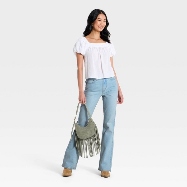 Jeans bootcut de tiro medio para mujer - Universal Thread™ 3