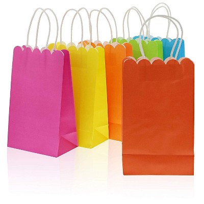 Blue Panda 24-Pack Medium Neon Scalloped Kraft Paper Gift Bags with Handles, 6 Colors 9"x5.5"