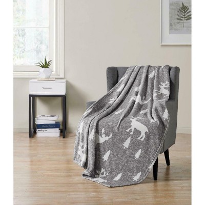 Kate Aurora Ultra Plush Gray Christmas Trees & Reindeers Hypoallergenic Fleece Throw Blanket