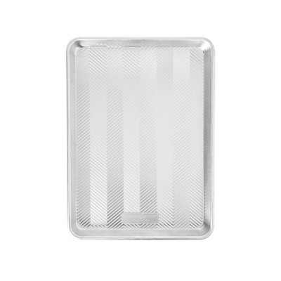 Nordic Ware Prism Half Sheet Pan