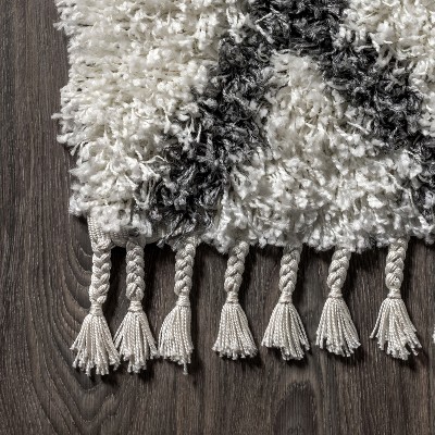Reversible Grey/Cream Moroccan Geometric Trellis Shag Rug 4' x 6'