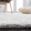 Metro MET996 Hand Tufted Indoor Rug - Safavieh - 4 of 4