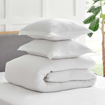 Bright White Cotton Waffle Weave Duvet Set with Shams
