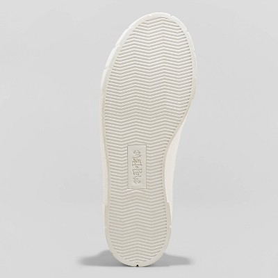 product image 4 of 12 slides