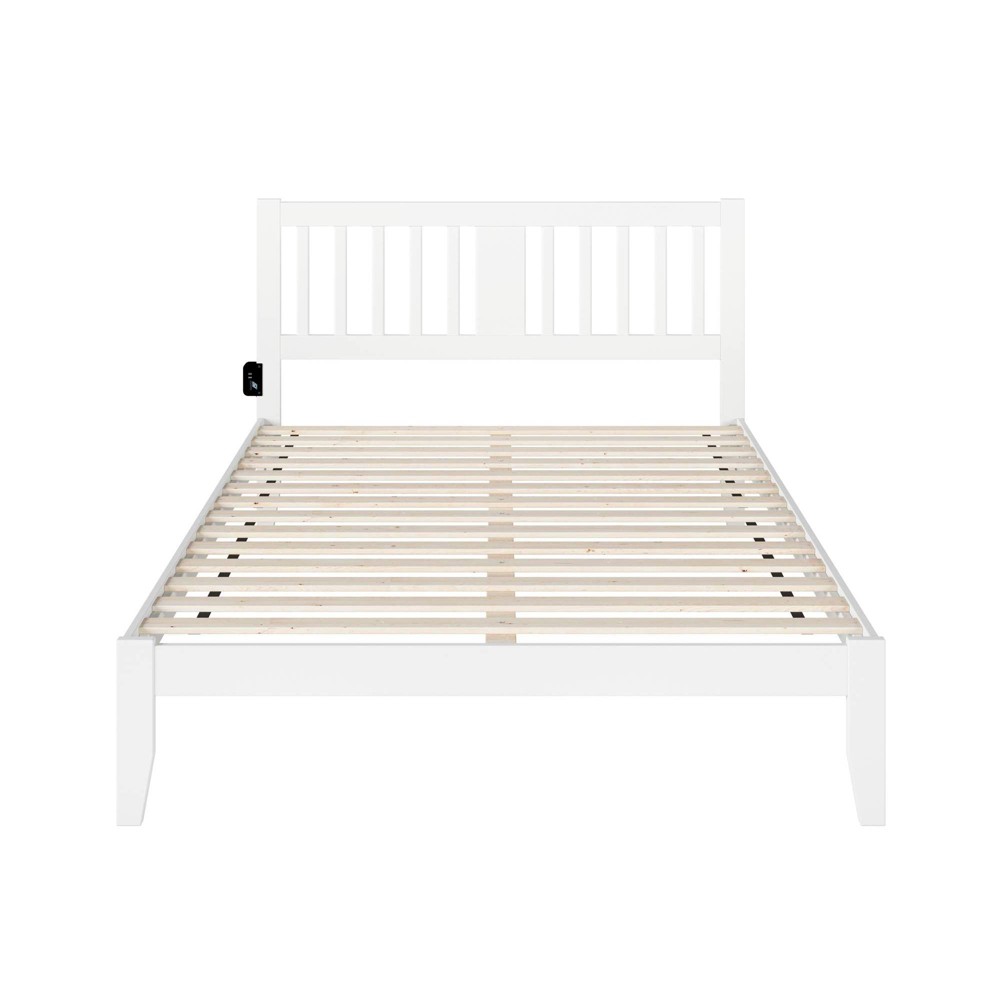Photos - Bed Frame AFI Queen Tahoe Bed USB Turbo Charger White  