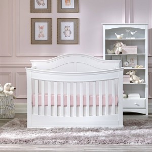 DaVinci Meadow 4-in-1 Convertible Crib - 1 of 4