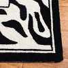 Chelsea HK731 Handmade Rug - Safavieh - 3 of 4