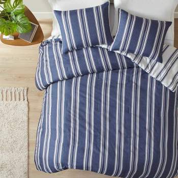 Intelligent Design 3pc Avery Striped Reversible Comforter & Sham Set