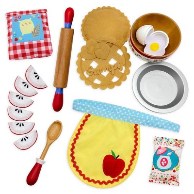 Disney Princess Snow White Wooden Apple Pie Set