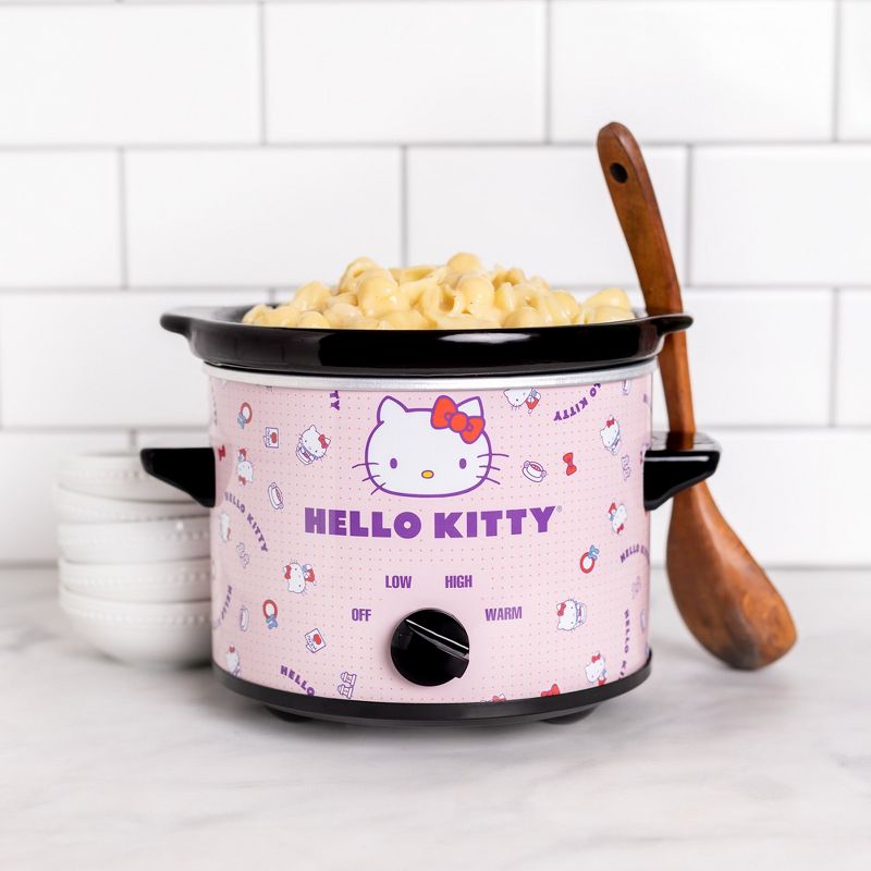 Uncanny Brands Hello Kitty 2 QT Slow Cooker, 6 of 10