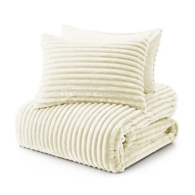 King Cream Microfiber Down Alternative Comforter Set