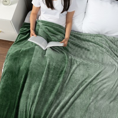 Emerald Green Gradient Fleece Throw Blanket, 50" x 60"