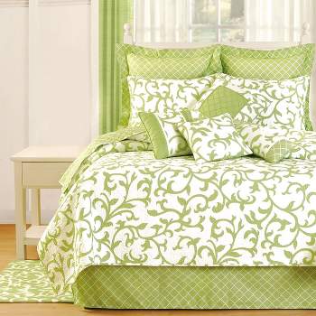 C&F Home Serendipity Green Quilt