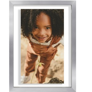 Americanflat Aluminum 5x7 Floating Picture Frame with Shatter-Resistant Glass, Use as 5x7 Picture Frame or 4x6 Picture Frame, Silver - 1 of 4