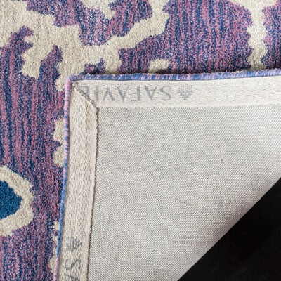 Handmade Lavender and Ivory Wool Tufted Square Area Rug