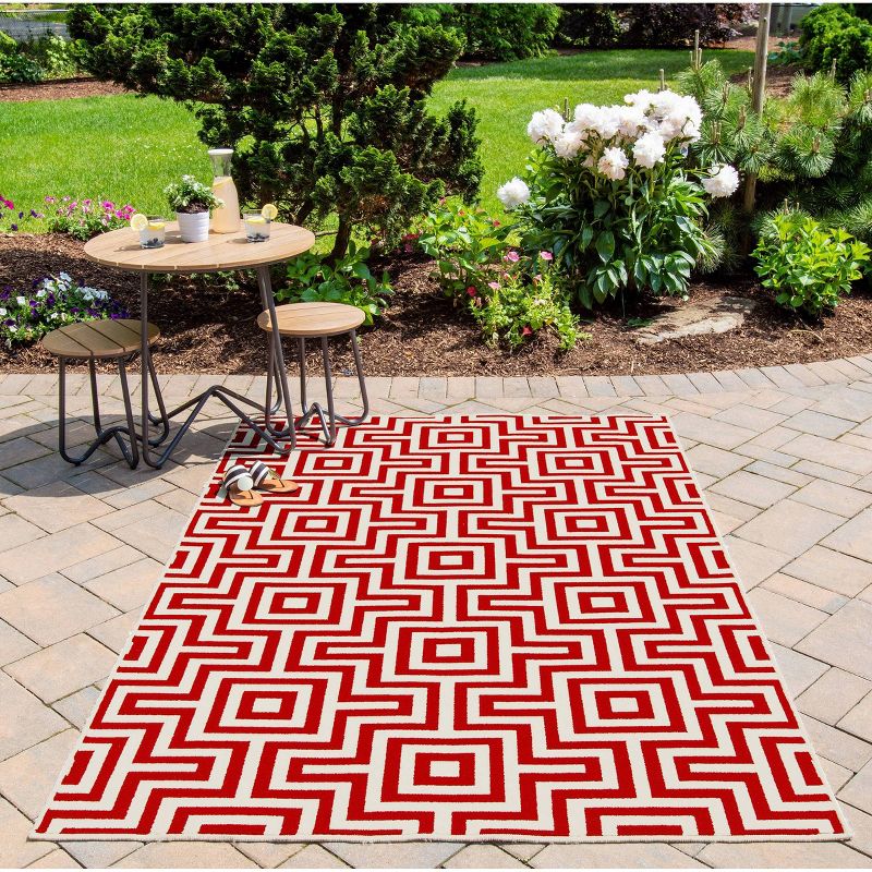 4&#39;x6&#39; Geometric Woven Accent Rug Red - Momeni, 6 of 7