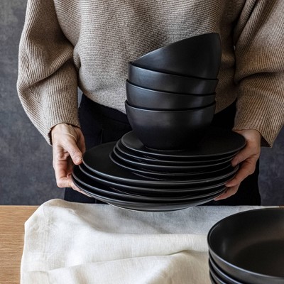 Elegant White Ceramic Dinnerware Set - Service for 4