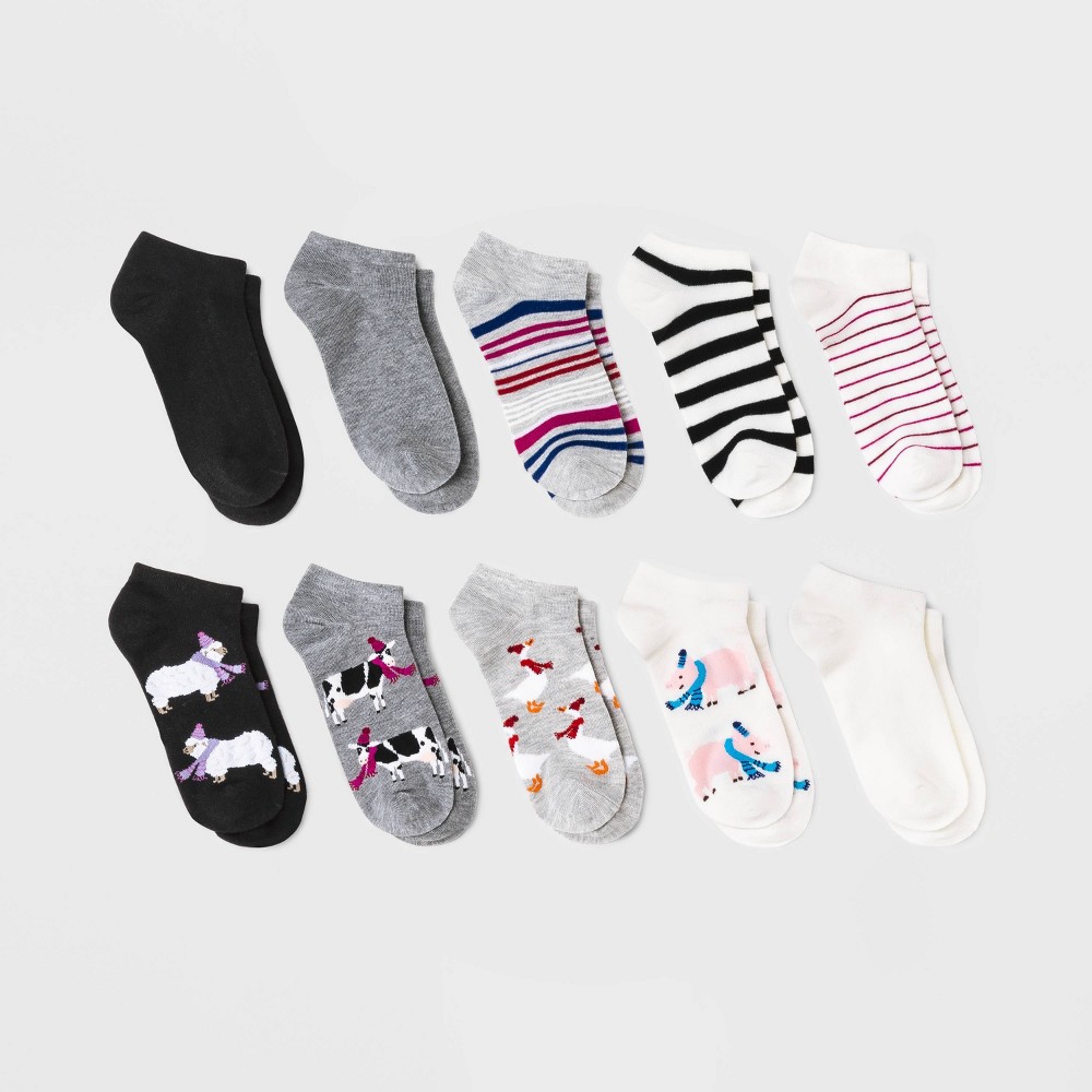 Women Socks & Hosiery Xhilaration Womens Sleepy Panda Low Cut Socks ...