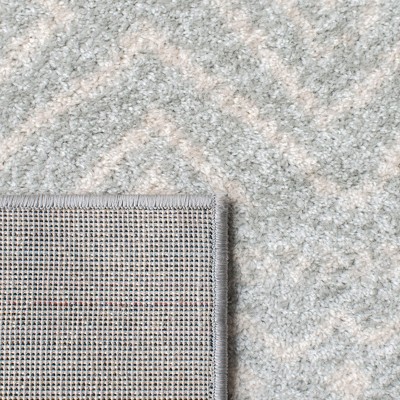 Light Grey and Ivory Hand-knotted Synthetic 4' x 6' Area Rug