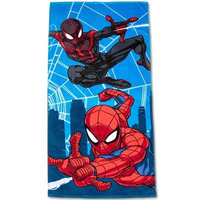 Spider-Man City Defenders Beach Towel Red/Blue