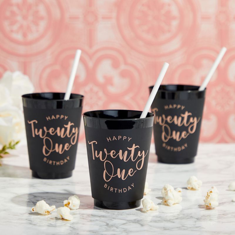 Sparkle and Bash 16 Pack Twenty One Plastic Tumblers Cups 16 oz for 21st Birthday Party Supplies, Black & Gold, 2 of 7