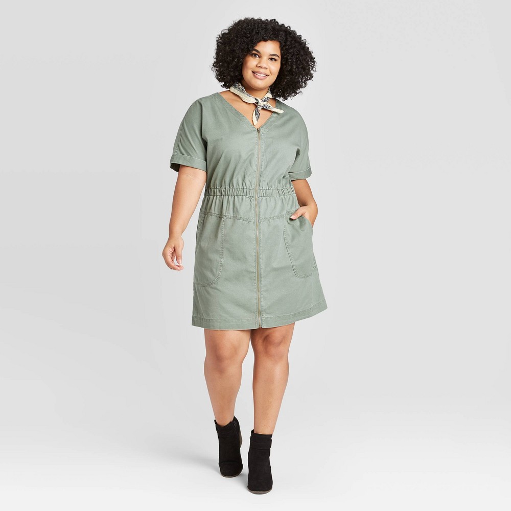 Women's Plus Size Short Sleeve V-Neck Front Zip Elastic Waist Dress - Universal Thread Green 2X was $27.99 now $19.59 (30.0% off)