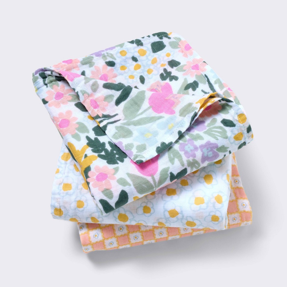 Photos - Children's Bed Linen Muslin Swaddle Baby Blanket - Painterly Floral - 3pk - Cloud Island™