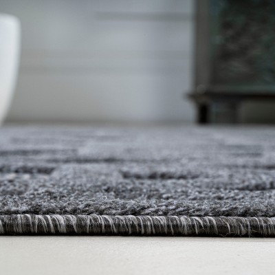 Dark Gray Geometric Rectangular Indoor/Outdoor Rug
