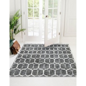 Unique Loom    Matrix Trellis Tile Area Rug - 1 of 4