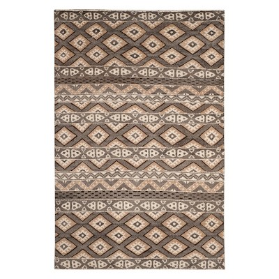 6'X9' Geometric Design Knotted Area Rug Camel - Safavieh