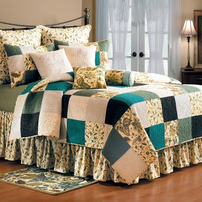 C&F Home Delaney King Quilt