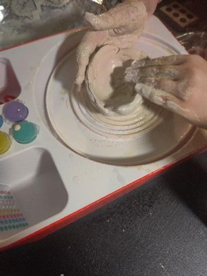 The Best Pottery Wheels for Young Artists –