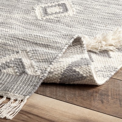 Savannah Moroccan Fringe Light Gray 5' x 8' Handmade Wool Rug