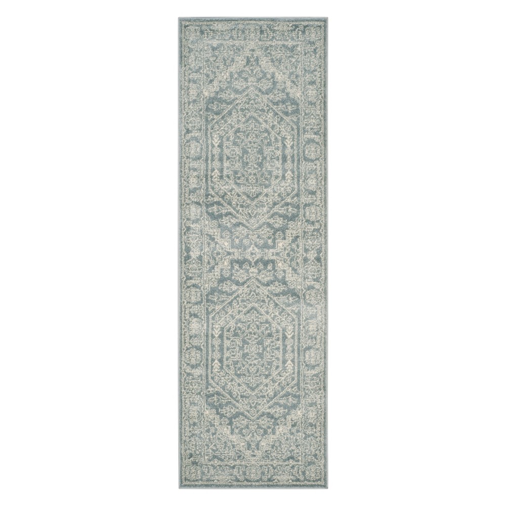 2'6inx14' Runner Medallion Slate/Ivory - Safavieh