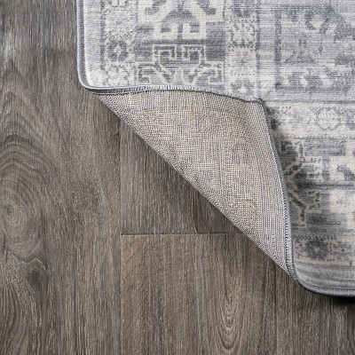 Elegant Vintage Persian-Inspired 4' x 6' Light Gray Synthetic Area Rug