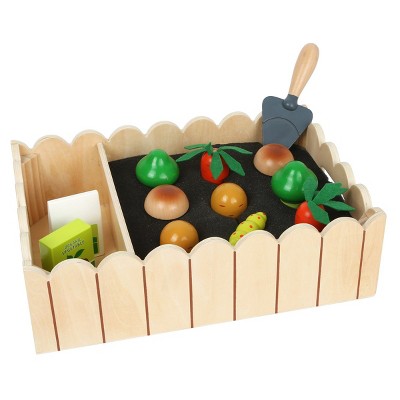 Small Foot Wooden Vegetable Garden Playset with Realistic Tools - 13 Pieces